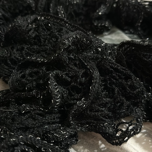 Knit lace ruffle scarf black with silver thread handmade 💜💜 - Picture 3 of 6